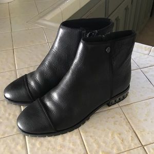 Karl Lagerfeld black boots